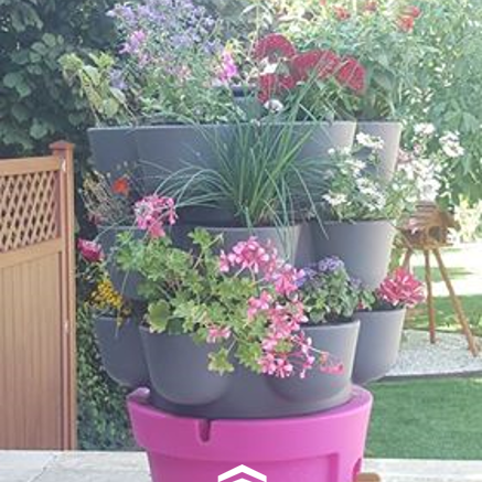 Jardin_composteur_permaculture_recyclage_fleur_decoration