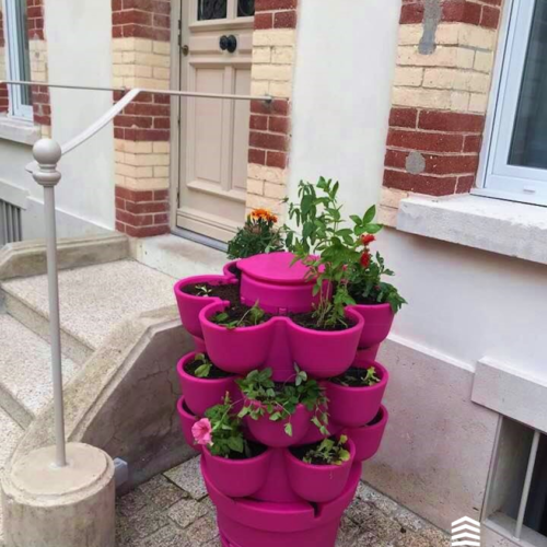 Jardin_composteur_permaculture_recyclage_fleur_decoration